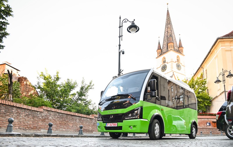 Sibienii vor circula din august cu microbuze electrice. Cum arată noile mijloace de transport