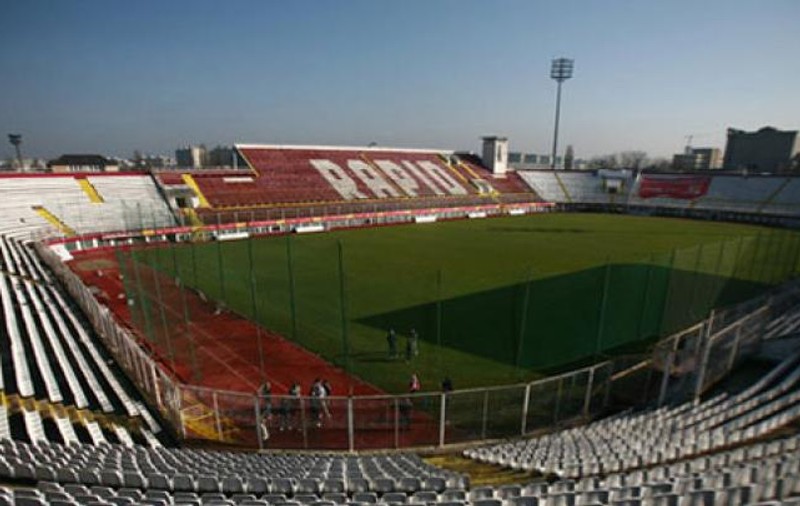 Un stelist plânge după rivalele dispărute: ”Rapid, «U» Cluj, Petrolul...Câte mai trebuie să distrugem?”