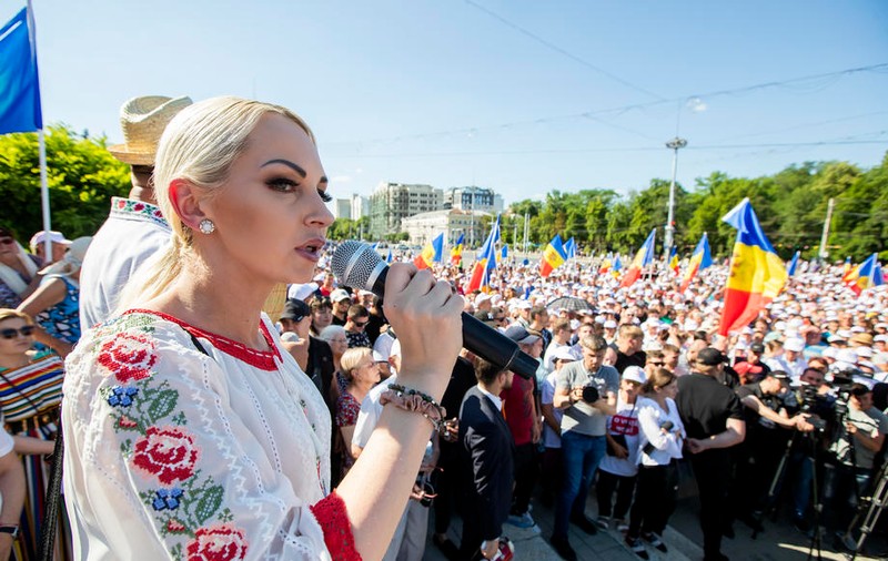Marina Tauber, lideră a opoziției proruse din Moldova, arestată pentru că a acceptat finanțarea partidului de către un grup criminal 