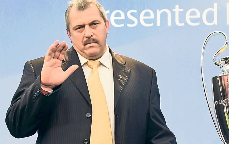 Duckadam "trage" în Daum: "Să-şi vadă de treaba lui!"