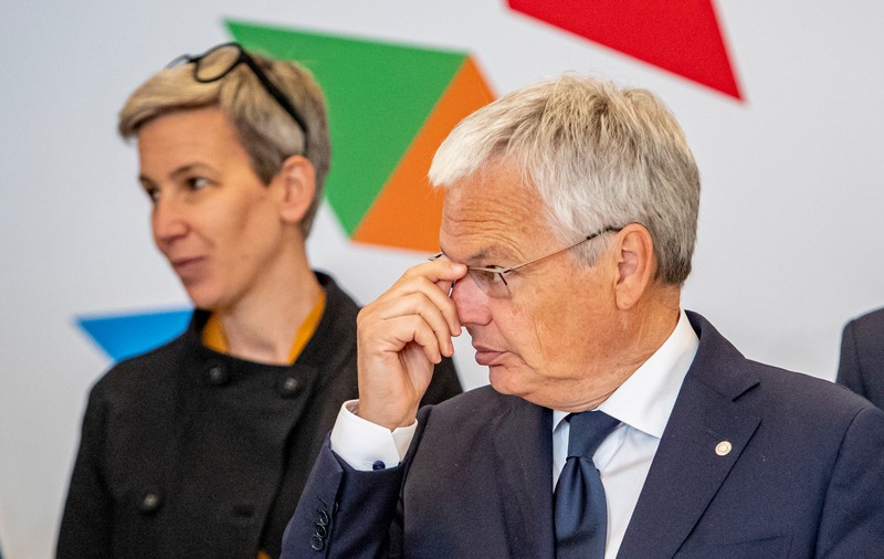 Didier Reynders: UE a înghețat până acum active de 14 miliarde de euro ale oligarhilor ruși. 5 state au blocat 90% din acești bani