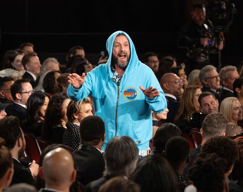 Momente memorabile la Oscar 2025. Conan O’Brien a ironizat conflictul Kendrick Lamar - Drake și a râs de ținuta lui Adam Sandler