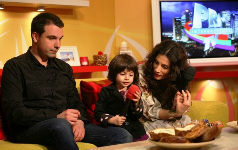 Ioana Ginghină, Papadopol şi fiica lor vor merge în vacanţă la bunici