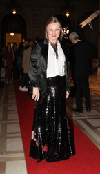Tania Popa spune că ar putea fi cea mai bună chelnăriță din lume