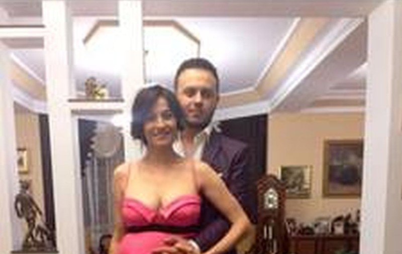 CLAUDIA PĂTRĂŞCANU, despre GABI BĂDĂLĂU, tatăl BEBELUŞULUI ei: "Un CRAI. Ştiu CU CINE M-AM ÎNCURCAT!"