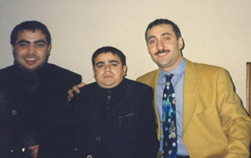 Cu 20 de ani în urmă, maneliştii de top de azi îşi duceau traiul de pe o zi pe alta