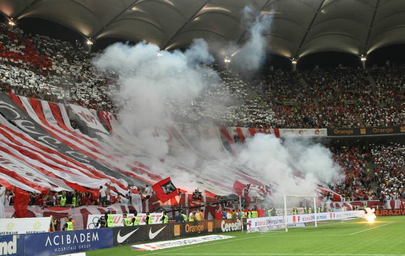 Şi bătuţi şi cu bani luaţi! Vezi cu ce SANCŢIUNI s-a ales Dinamo după meciul cu Steaua!