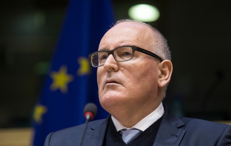 Mesajul lui Frans Timmermans pentru parlamentarii români: „Nu mai faceți legi pentru voi”