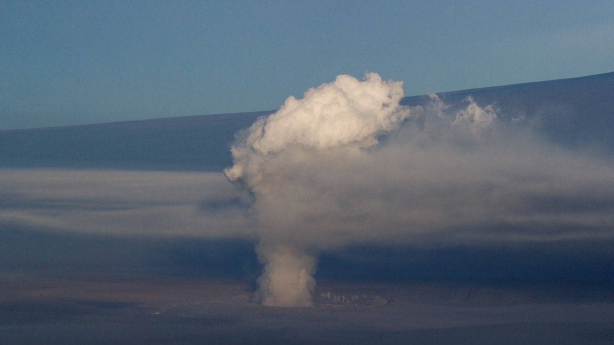 Vulcanul Kilauea a erupt din nou
