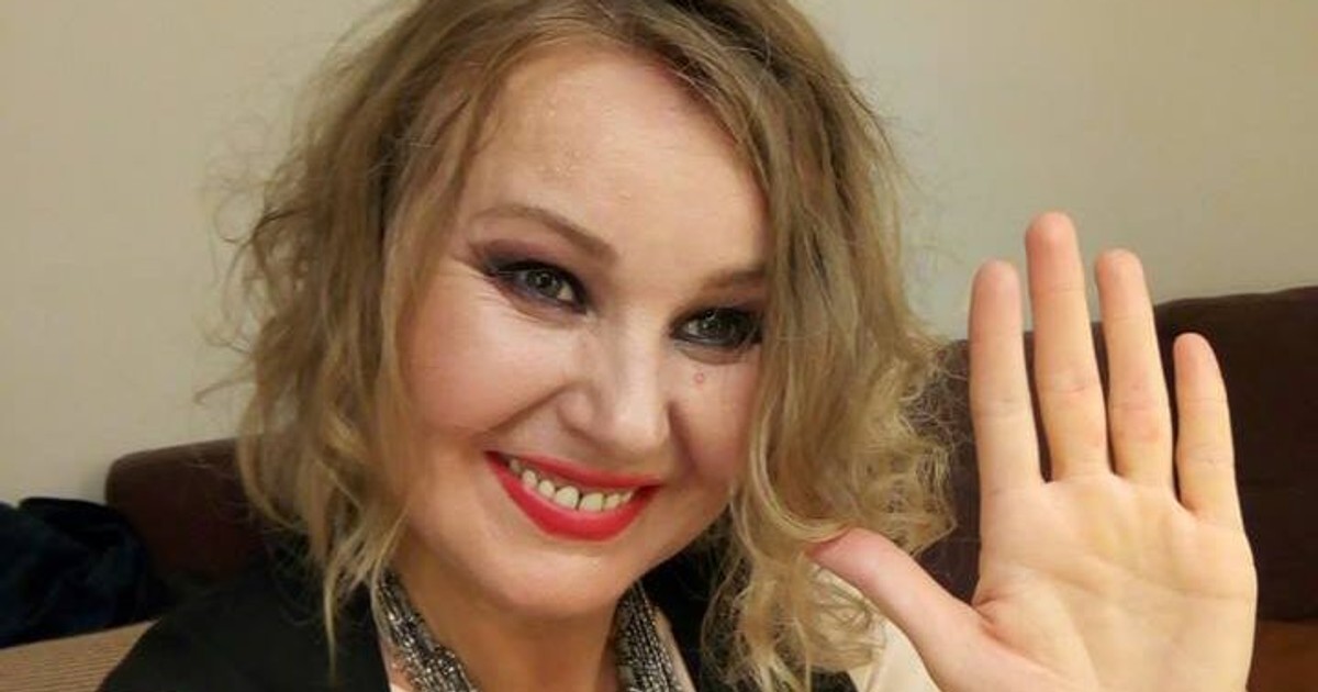 Tania Popa face casă pentru bătrâni pe terenul lui Cristi Iacob