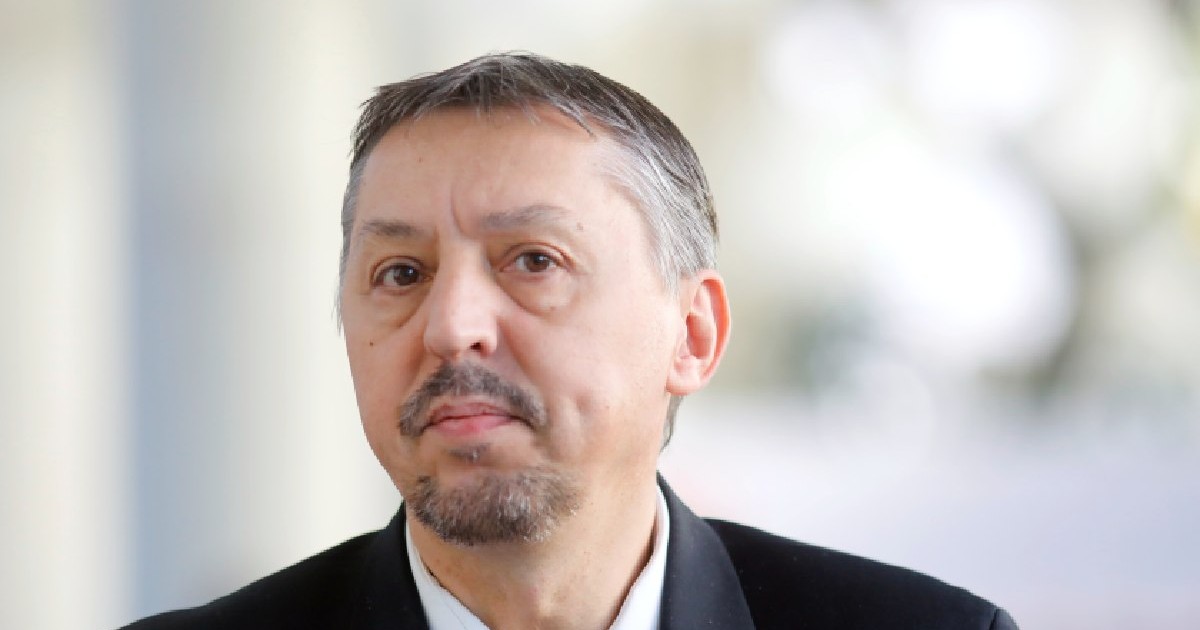 Daniel David, ministrul Educatiei, participa la GALA INOVATIEI SI PERFORMANTEI IN INVATAMANTUL DUAL, eveniment desfasurat in sala Multifunctionala a Consiliului Judetean Timis, in Timisoara, joi, 16 octombrie 2025,