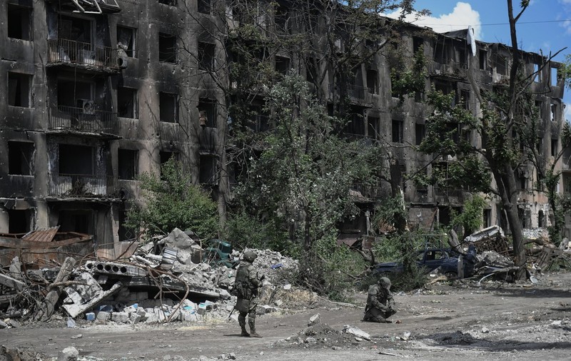 LIVETEXT Război în Ucraina, ziua 119 | Lupte grele în estul și sudul Ucrainei. La Mariupol, cel puțin 22.000 de oameni au murit de la începutul invaziei
