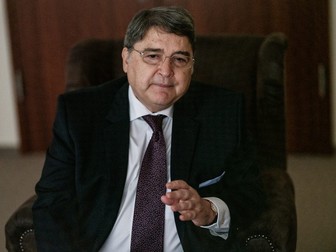 Emil Hurezeanu