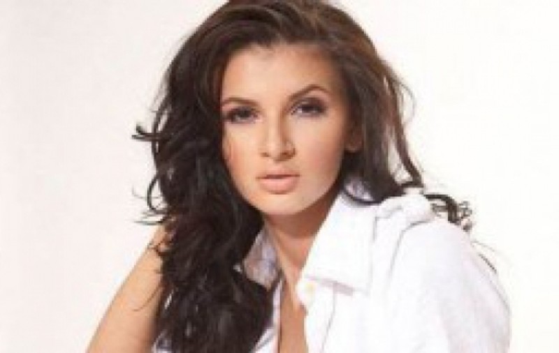 Ramona Gabor a mai făcut o schimbare de look!
