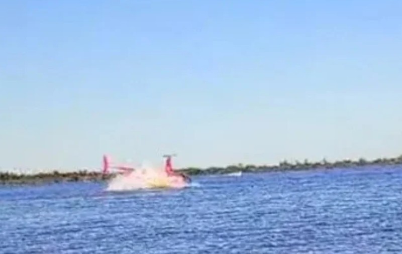 Magnatul Gustavo Degliantoni a murit, după ce elicopterul pe care îl pilota s-a prăbușit în fluviul Paraná, în Argentina. Momentul a fost filmat