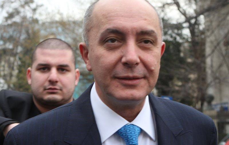 Primele imagini cu Puiu Popoviciu la Londra. „Deocamdată rămân în Marea Britanie”