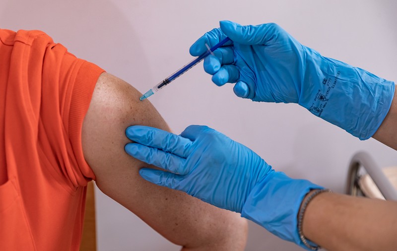 Situația vaccinărilor în România, pe grupe de vârstă. 25% din românii de peste 16 ani sunt vaccinați anti-COVID cu cel puțin o doză