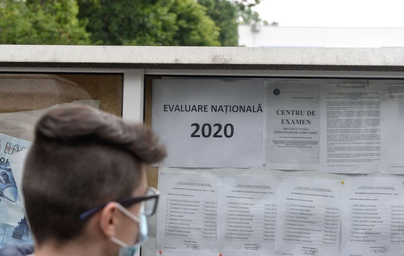 Cum justifică autoritățile interzicerea unei eleve la Evaluarea Națională pentru că a avut enterocolită
