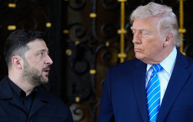 Primele imagini cu Volodimir Zelenski la Mar-a-Lago. „Scopul meu este să pun capăt războiului”, spune Donald Trump
