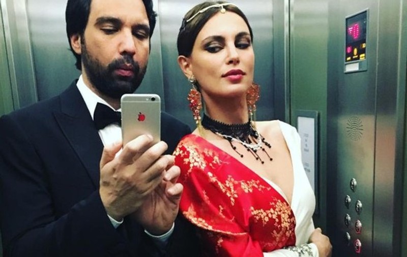 Catrinel Menghia, într-o ţinută de indiancă. Cum îi stă?