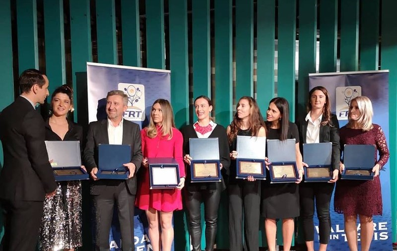 Sorana Cîrstea n-a fost nici la Gala Tenisului Românesc. Simona Halep, în rochiță sexy