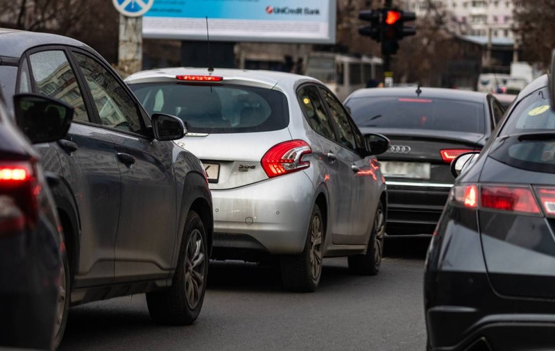 Ce este regula fermoarului, care ajută la fluidizarea traficului. Titi Aur: „Nu este predată la școala de șoferi”