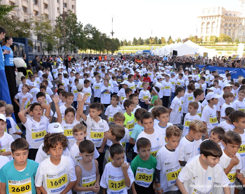 FOTO/ Maratonul Bucureștiului 2017 blochează Capitala. În ce zone sunt restricții de circulație
