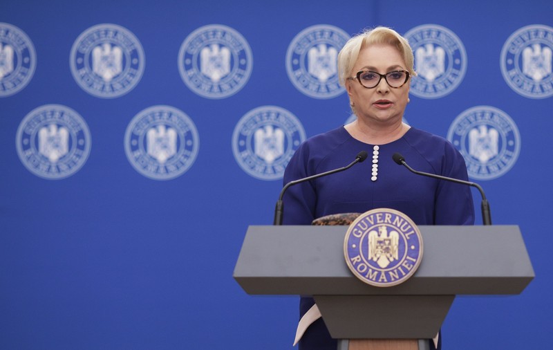 Dăncilă îi dă afară din Guvern pe secretarii de stat fideli lui Tăriceanu, la două săptămâni de la ieşirea ALDE din coaliţie