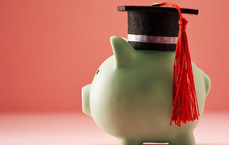 Studenții nu mai cred că universitatea este cheia succesului: „M-am chinuit să găsesc un loc de muncă”