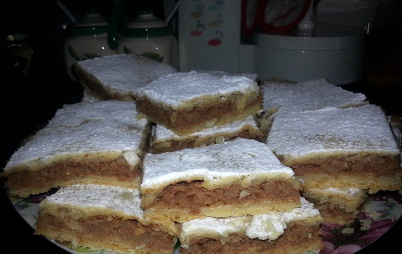 PRĂJITURĂ DELICIOASĂ CU MERE! Nici n-ai să ştii ce mănânci | FOTO PAS CU PAS