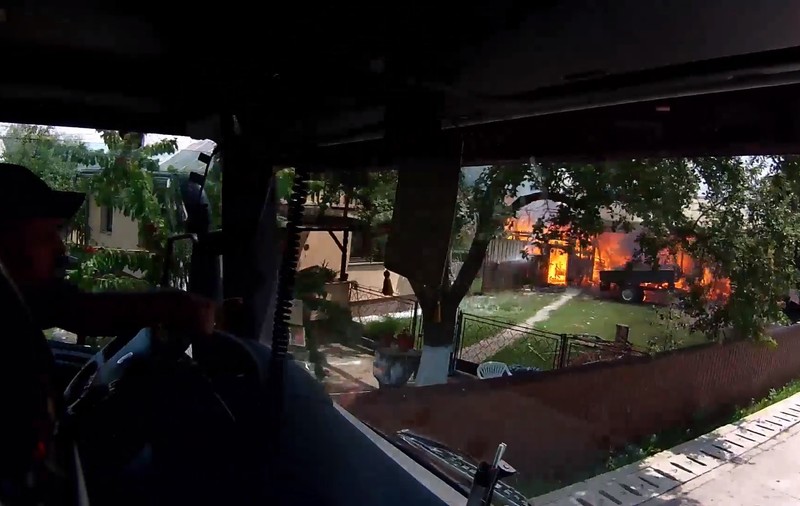 VIDEO | “Culisele” incendiilor: cum arată o intervenţie a pompierilor