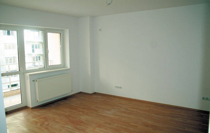 Garsoniere la numai 17.000 de euro şi terenuri de la 4.000 de euro. OFERTE SENZAŢIONALE pentru Bucureşti