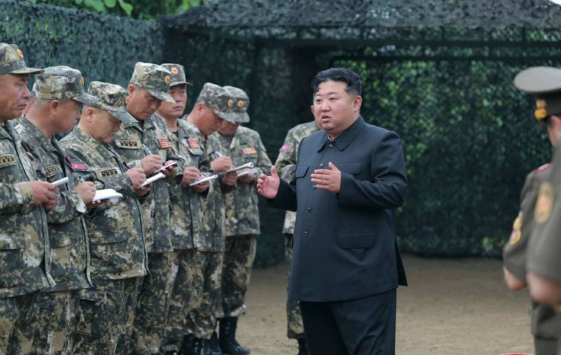 Kim Jong Un le cere soldaților săi să se pregătească „pentru războiul adevărat”