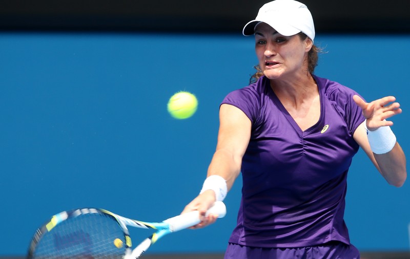 Monica Niculescu - Serena Wiliams 3-6, 1-6. Tecău l-a învins pe Mergea