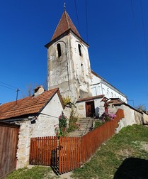 Biserica din Săsăuș
