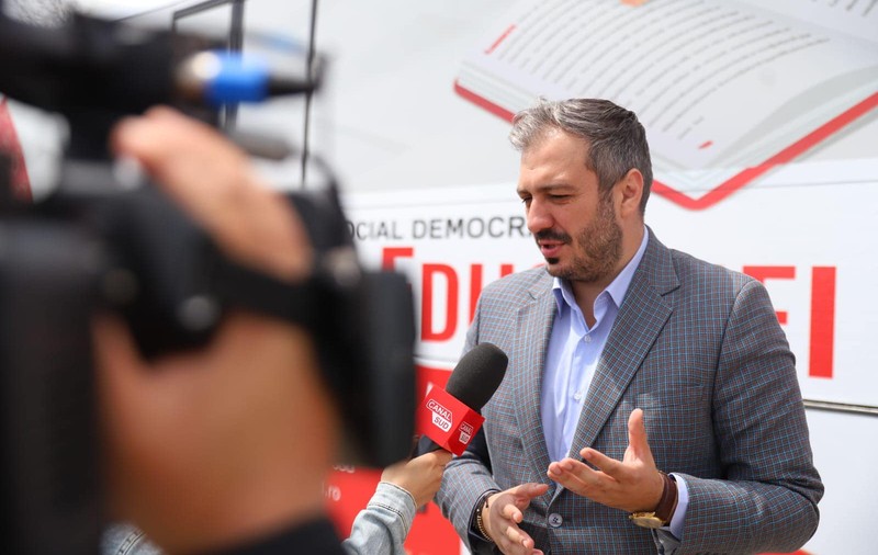 Legătura dintre Caravana Educației tineretului PSD și un politician trimis în judecată de DNA pentru că a dat bani unui polițist