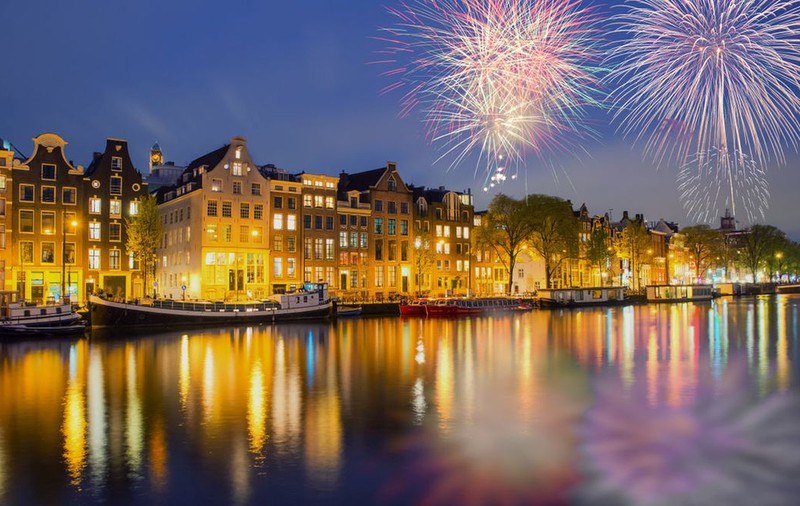 Festivitățile de Anul Nou de la Amsterdam, anulate din cauza creșterii numărului de cazuri COVID