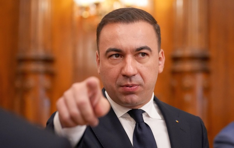 Bogdan Ivan, primul ministru din Guvernul Bolojan care își taie salariul. La câți bani a renunțat