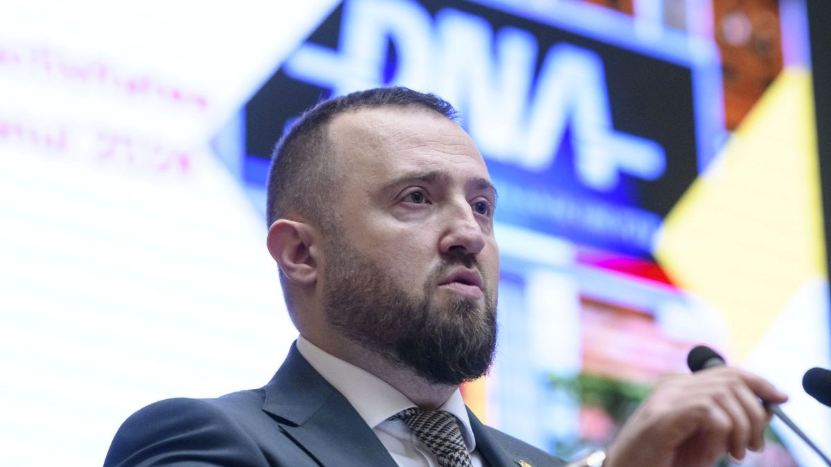 Marius I. Voineag, procuror-sef al Directiei Nationale Anticoruptie, prezinta Raportul privind activitatea Directiei Nationale Anticoruptie (DNA) desfasurata in anul 2024, la sediul Bancii Nationale a Romaniei din Bucuresti, joi, 27 februarie 2025