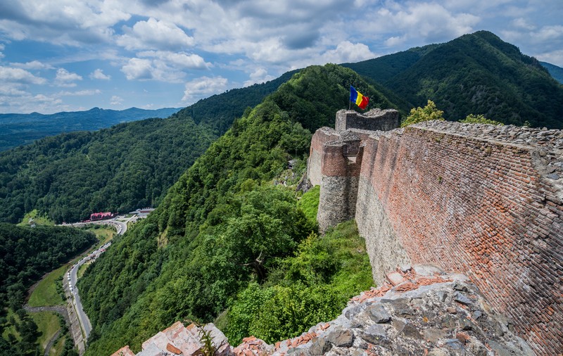 Locuri de vizitat în Argeș - cele mai apreciate obiective turistice