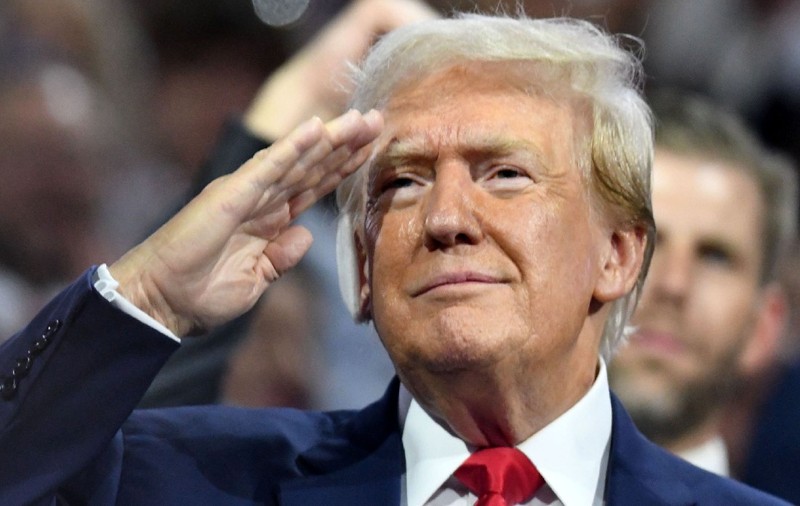Donald Trump nu mai merge la Istanbul. Pe cine a trimis să îl reprezinte la negocierile de pace dintre Rusia și Ucraina