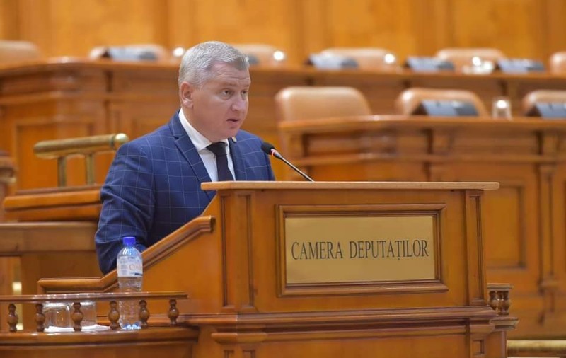 PNL anunţă că atacă la CCR reducerea TVA-ului şi dublarea alocaţiilor pentru copii