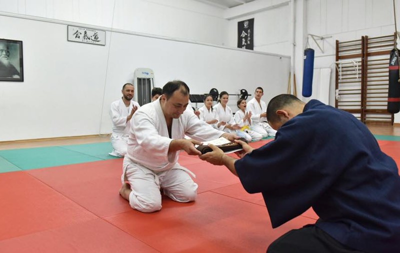 Mirel Palada este practicant de Aikido. Președintele Federaţiei Române de Aikido: “Asta e golănie, nu filozofie de viaţă"