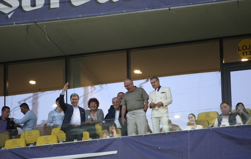 Gigi Becali s-a decis: ”Îi las Steaua lui Boroi! Eu la această echipă vreau să investesc din vară...”