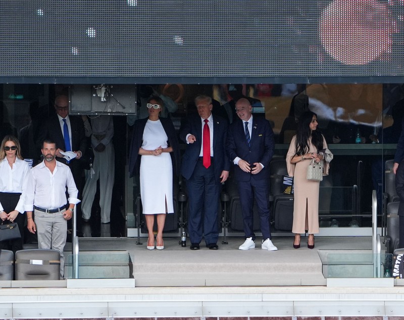 Melania Trump a atras din nou toate privirile. Cum a apărut în tribune la finala Campionatului Mondial al Cluburilor 2025