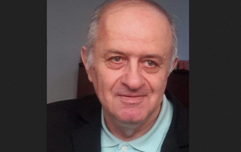 A murit profesorul Valentin Mureșan