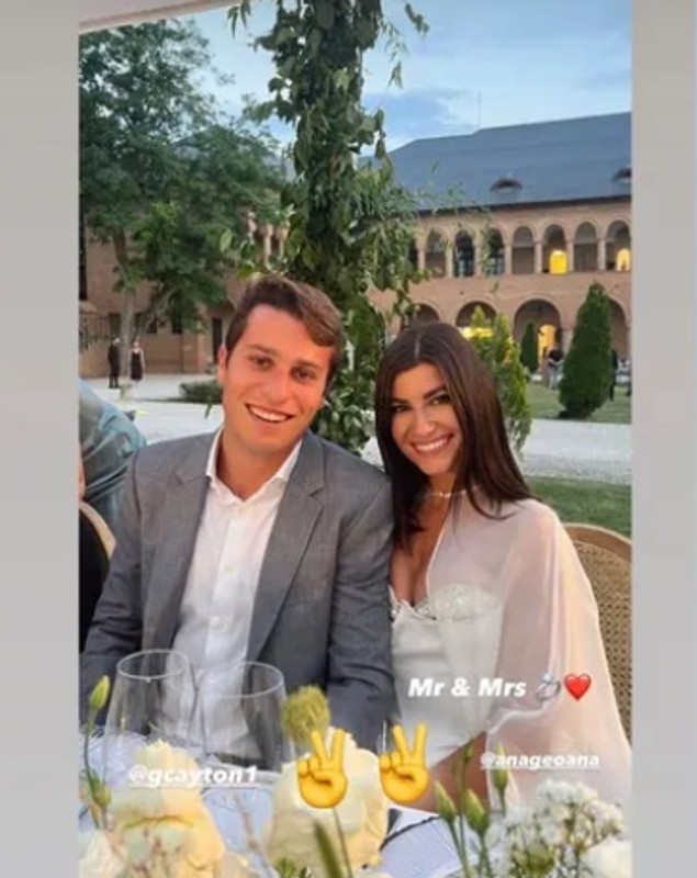 Ana Geoană s-a logodit! Fiica lui Mircea Geoană și logodnicul american au făcut petrecerea la Palatul Mogoșoaia