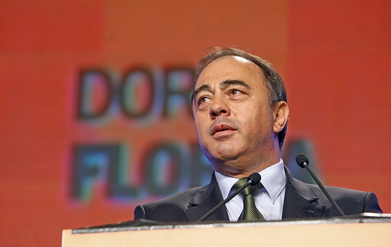 Dorin Florea, un primar romofob. Ciprian Necula desființează propunerea edilului din Târgu Mureș, care ar vrea ca doar anumitor persoane să li se permită sa aibă copii