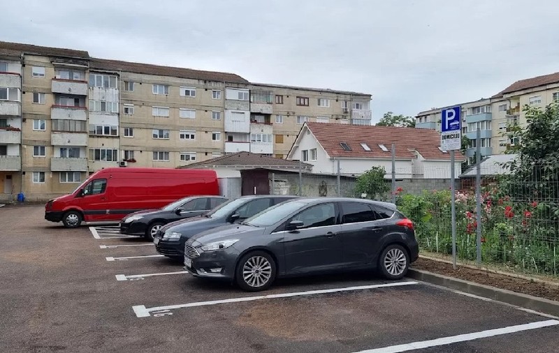 Primul oraș din România care digitalizează sistemul parcărilor de domiciliu