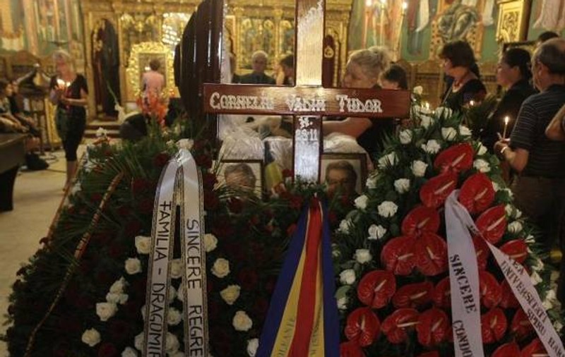 Români celebri care ne-au părăsit în 2015 | FOTO 